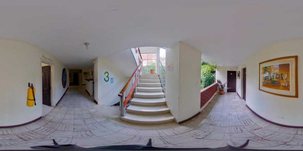 Roof Hostel 卡利 外观 照片