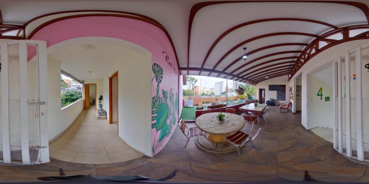 Roof Hostel 卡利 外观 照片