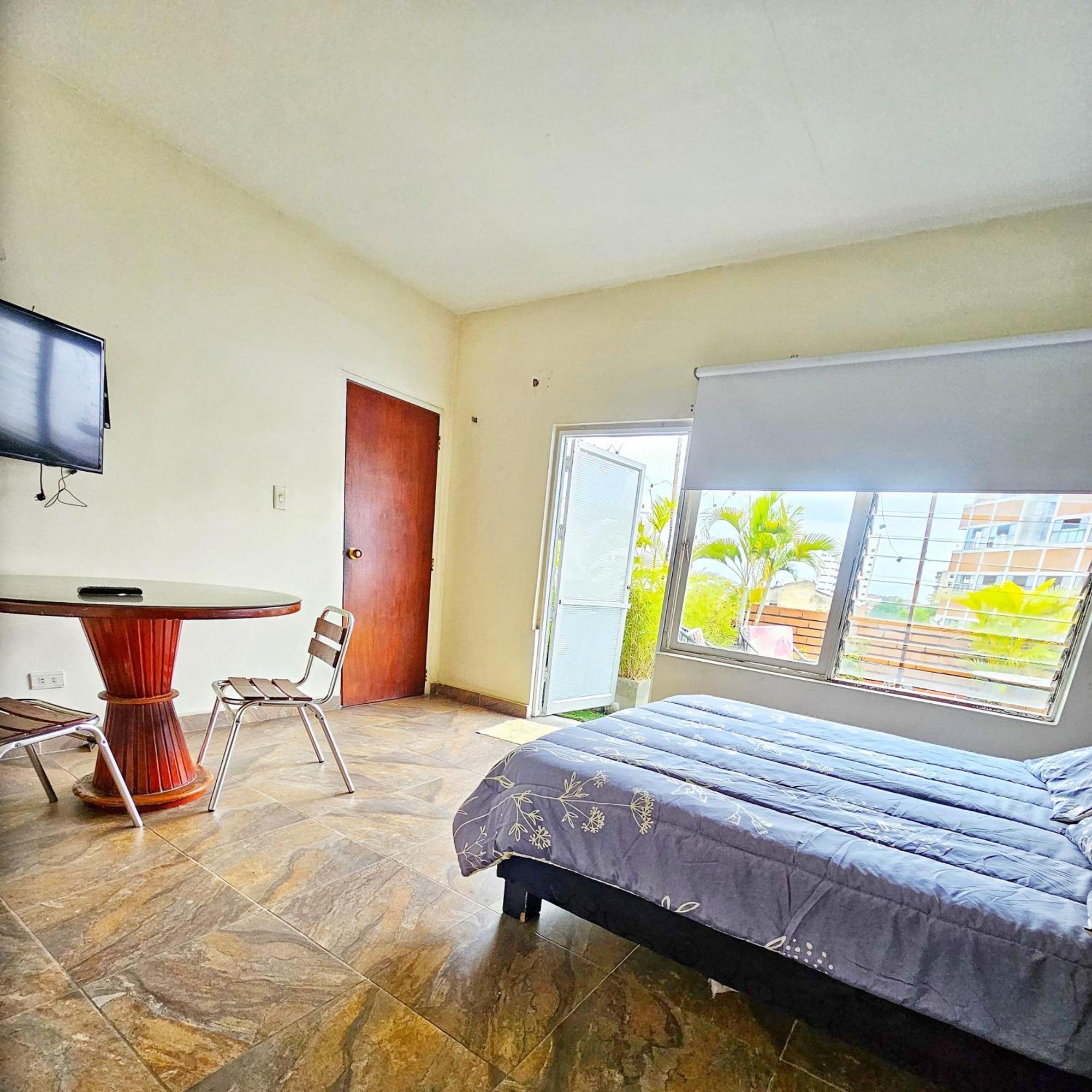 Roof Hostel 卡利 外观 照片